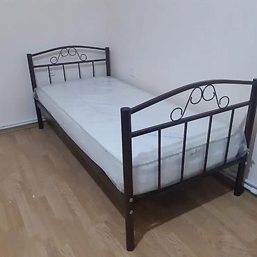 Çarpayılar: İşlənmiş, Təknəfərlik çarpayı, Bazasız, Matras ilə, Siyirməsiz, Azərbaycan — 1