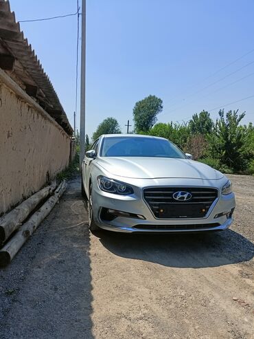 машина в караколе: Hyundai Grandeur: 2019 г., 3 л, Типтроник, Газ, Седан