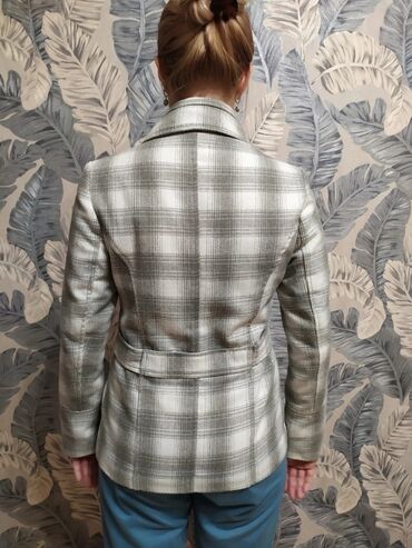 Другие товары для детей: Куртка - пиджак, драповый с подкладом Демисезонная. SELA. размер S at lalafo.kg — 17 Другие товары для детей: Куртка - пиджак, драповый с подкладом Демисезонная. SELA. размер S — 17