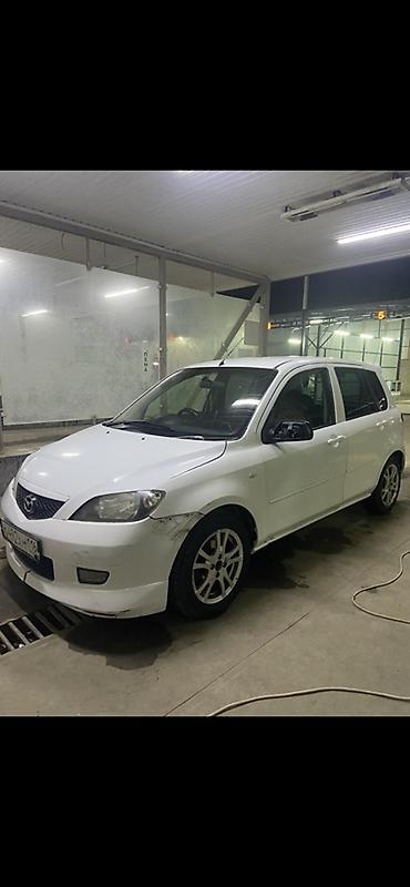 belarus 892 2: Mazda Demio: 2003 г., 1.5 л, Типтроник, Бензин, Хэтчбэк — 3