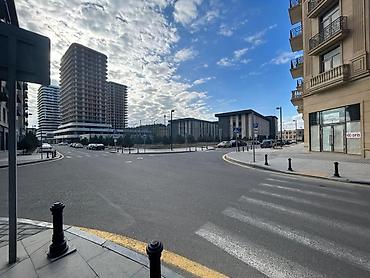 гараж купить: İcarəyə verilir obyekt 172 m², Ağ şəhər q. 7 700 AZN/ay 172 m² Sahə — 1
