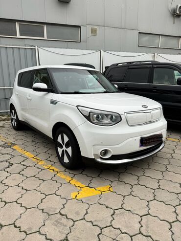 kia soul бишкек: Продаю электромобиль Kia soul 2018г Эл.двигатель 110л.с/ 90кВт Батарея