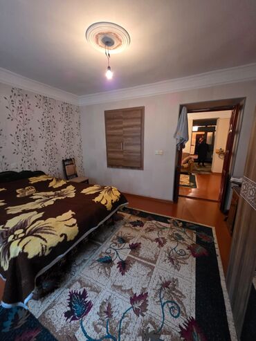 Köhnə tikili: 3 otagli kamunallari qaydasinda qiymey 50.000 azn 232 mektebin — 8