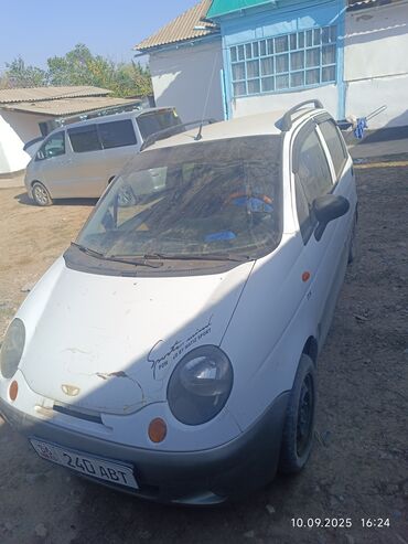 зимние шины для матиза: Daewoo Matiz, хэтчбек 5 дв., белый/серебристый. Основные особенности