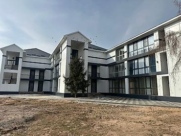 Продажа отелей и хостелов: 🔥🔥🔥🔥🔥🔥 Продается апартаменты на Иссык-Куле квадратура 33,48 м в ЦО — 2