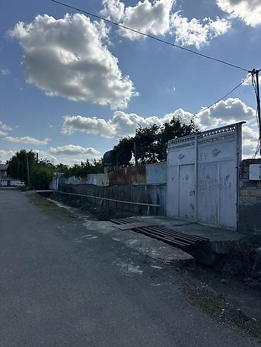 bağça satılır: 18 sot torpağ tam satılırhissə -hissədə satılır razılaşma yolu ilə — 9