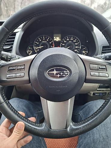8: Subaru Legacy: 2010 г., 2.5 л, Вариатор, Бензин, Универсал — 6