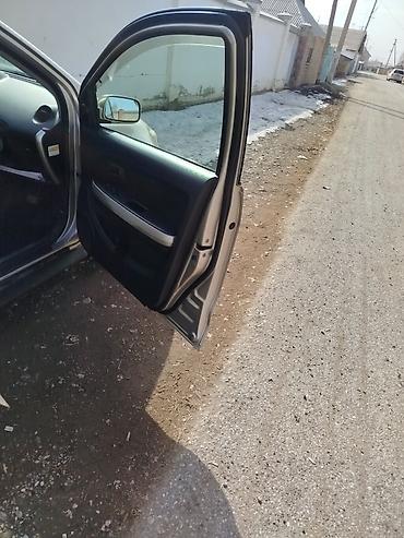 Toyota: Toyota Ist: 2002 г., 1.3 л, Автомат, Бензин, Хэтчбэк — 6