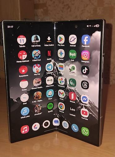 z flip 2: Samsung Galaxy Z Fold 2, rəng - Boz, Barmaq izi — 9