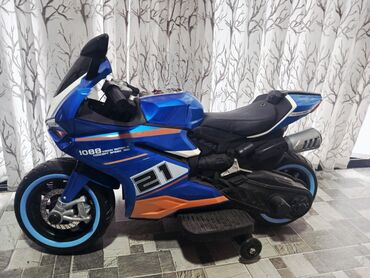 maşın uşaq ucun: Tecili Satilir Usaq Motoskileti 1 Heftedi Alinib. 270 Manata Alinib