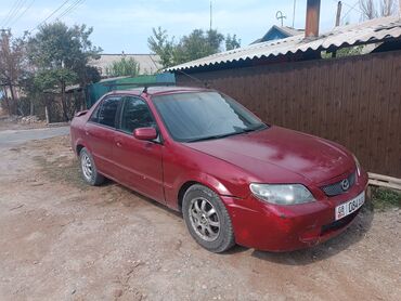 легковый машина: Mazda 323: 2001 г., 1.6 л, Автомат, Бензин