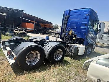 Тягачи: Тягач, Volvo, Без прицепа — 12
