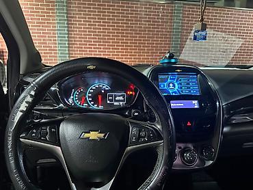 spark 7: Chevrolet Spark: 2017 г., 1 л, Автомат, Бензин, Хэтчбэк — 5