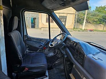 karavan maşınlar: Mercedes-Benz 1999 il, motor 2.4 l, Furqon, İşlənmiş — 9