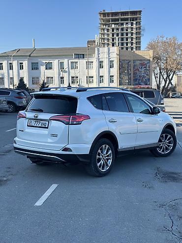 Toyota: Toyota RAV4: 2017 г., 2.5 л, Вариатор, Гибрид, Внедорожник — 12