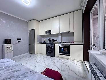 3 комнаты, 88 м², Церковь Элитка, 5 этаж, Евроремонт at lalafo.kg 3 комнаты, 88 м², Церковь Элитка, 5 этаж, Евроремонт