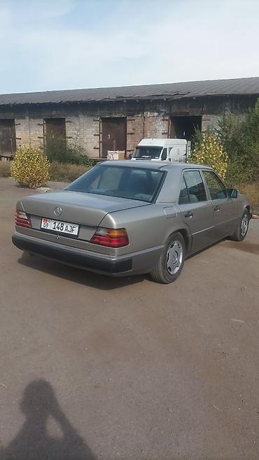 Продажа авто: Mercedes-Benz W124: 1989 г., 2.3 л, Автомат, Бензин, Седан — 4