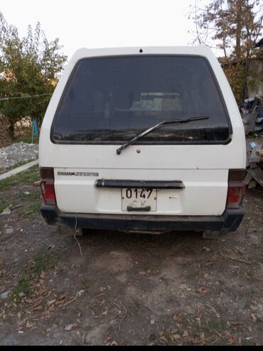 тайота hilux: Nissan Vanette: 1987 г., 2 л, Механика, Бензин, Минивэн