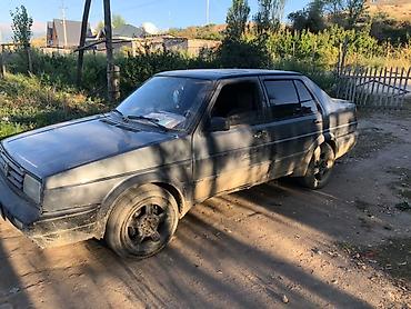 полироль авто: Volkswagen Jetta: 1991 г., Седан — 5
