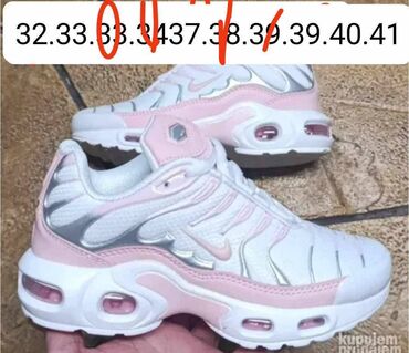 new balance 530 турция: Nike, 41, bоја - Roze