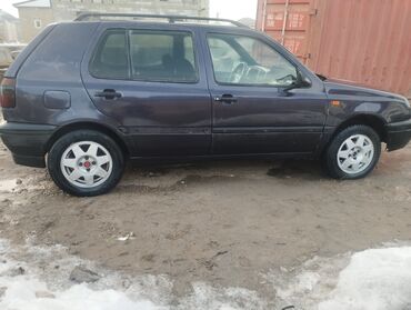 лт фольксваген: Volkswagen Golf: 1993 г., 1.8 л, Механика, Бензин, Седан