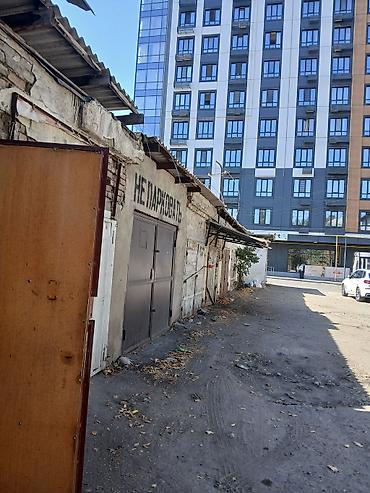 каракол гараж: 18 м², Кирпич — 5