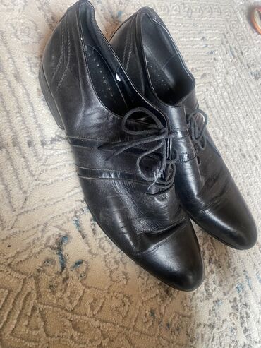 зимние мужские обувь: Туфли 43, цвет - Черный