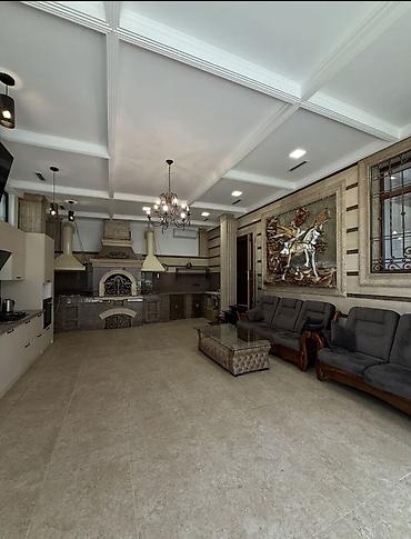 Долгосрочная аренда домов: 480 м², 8 комнат — 5
