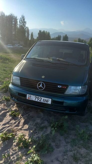 арзан машина автамат: Mercedes-Benz Vito: 2001 г., 2.2 л, Механика, Дизель, Вэн/Минивэн