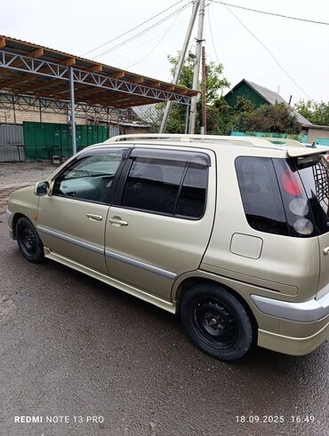 багажник рав 4: Toyota Raum: 2002 г., 1.5 л, Автомат, Бензин, Минивэн