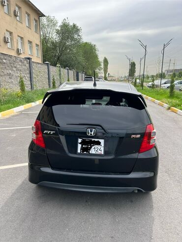 хонда фит россия: Honda Fit: 2008 г., 1.3 л, Вариатор, Бензин, Хэтчбэк