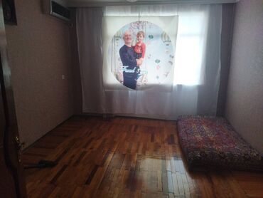 Kirayə mənzillər: Bakı, Sahil qəsəbəsi, 3 otaqlı, Köhnə tikili, 80 kv. m