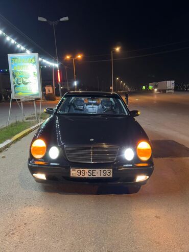 maşın rolları: Mercedes-Benz E 240: 2.4 l | 1999 il Sedan