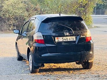 bmw c5: Honda Jazz: 2009 г., 1.4 л, Механика, Бензин, Хэтчбэк — 2