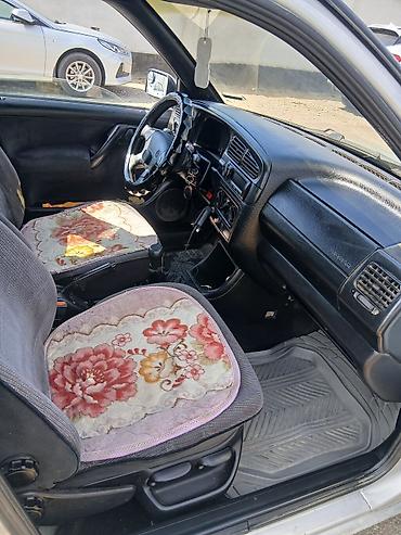 жондер прес: Volkswagen Vento: 1994 г., 1.8 л, Механика, Бензин, Седан — 7