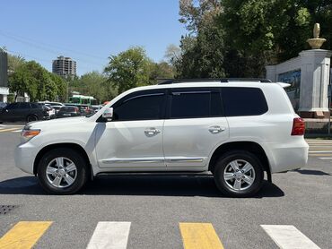 toyota verso купить: Toyota Land Cruiser: 2014 г., 4.6 л, Автомат, Бензин, Внедорожник