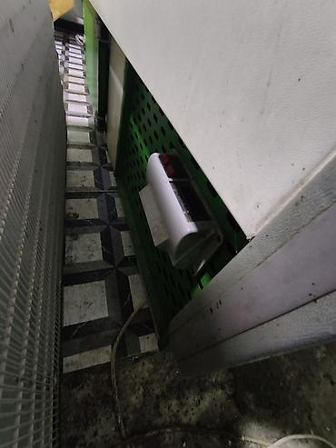 optik vitrin: 2 metirlik soyducu işlək vəziyyətdə problemsizdir yer tutur deyə — 4