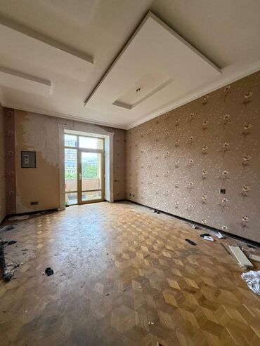 Köhnə tikili: Bakı, 3 otaqlı, Köhnə tikili, m. 28 may, 105 kv. m — 3