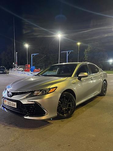 e2 byd: Toyota Camry: 2020 г., 2.5 л, Автомат, Гибрид, Седан — 6