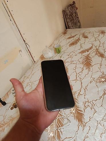 ev telefon nomrələri: IPhone 11, Ağ, Simsiz şarj — 2