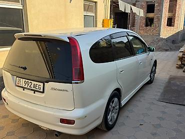 юбка на стрим: Honda Stream: 2001 г., 2 л, Автомат, Минивэн — 5