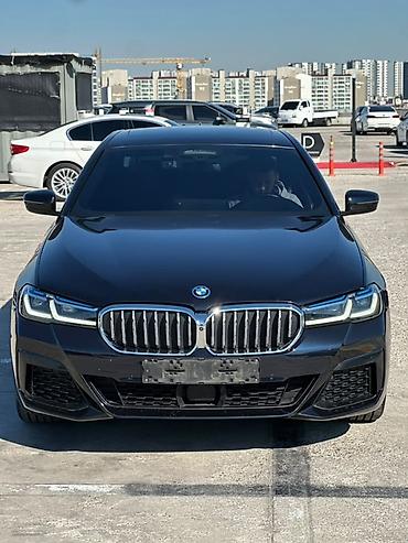 ev5 kia: BMW 5 series: 2022 г., Седан — 4
