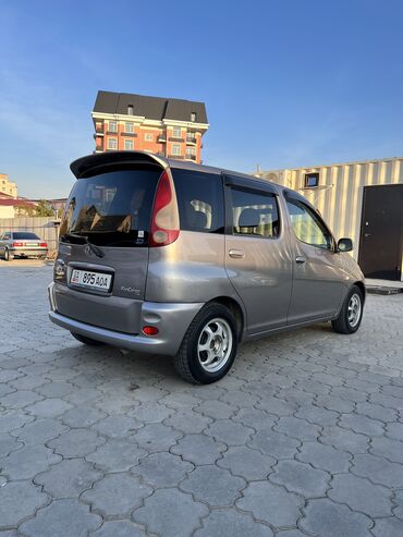 тойота раум: Toyota Funcargo: 2003 г., 1.3 л, Автомат, Бензин, Универсал