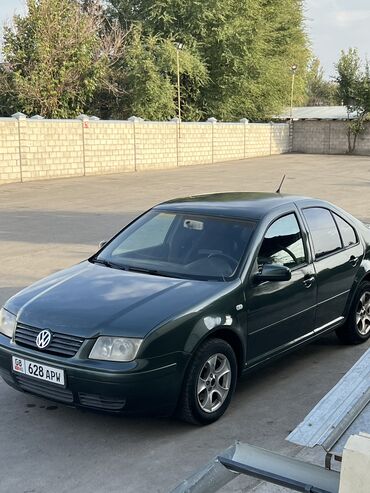 грузовой фольксваген: Volkswagen Jetta: 2000 г., 2 л, Механика, Бензин, Седан