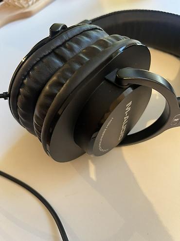 Qulaqcıqlar: M-Audio simli qulaqlıq - Over-ear, qapalı tip konstruksiya – səs — 3