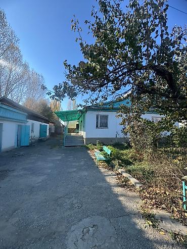 сдам 1 комнатную квартиру в аламедин 1: 4 комнаты, 74 м², 10 соток, Ананьево — 2