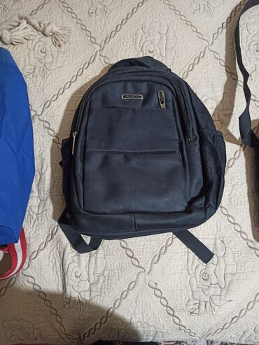 İdman çantaları: Məktəb və idman üçün cantalar biri 5 manata çantaların hamısı yaxşı — 6