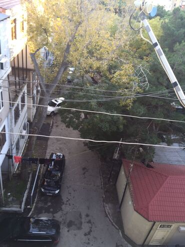 sumqayıt bina evləri: Bakı, Montin, 2 otaqlı, Köhnə tikili, m. Nəriman Nərimanov, 63 kv. m