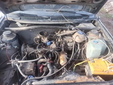 Volkswagen: Volkswagen Golf: 1989 г., 1.8 л, Механика, Бензин, Хэтчбэк — 7