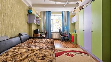 flats in kant: Продаю квартиру в центре города на пересечении Бокомбаева/Шевченко — 3